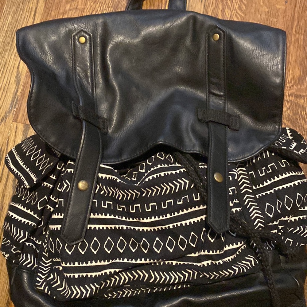 Mossimo Backpack - image 2